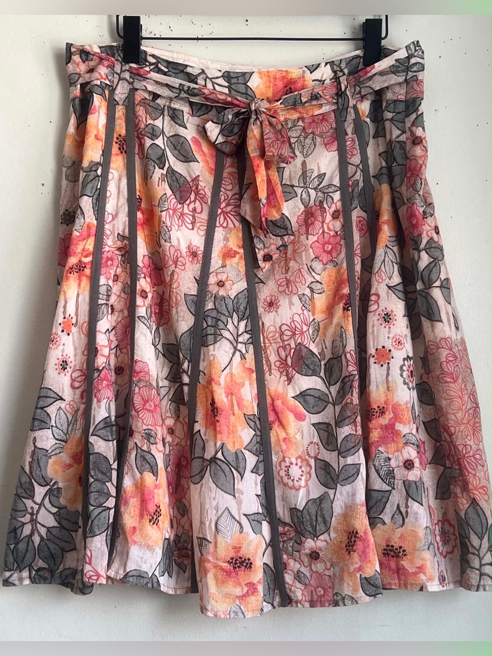 Floral Tie-Waist Circle Skirt in Peach, Coral & Gray